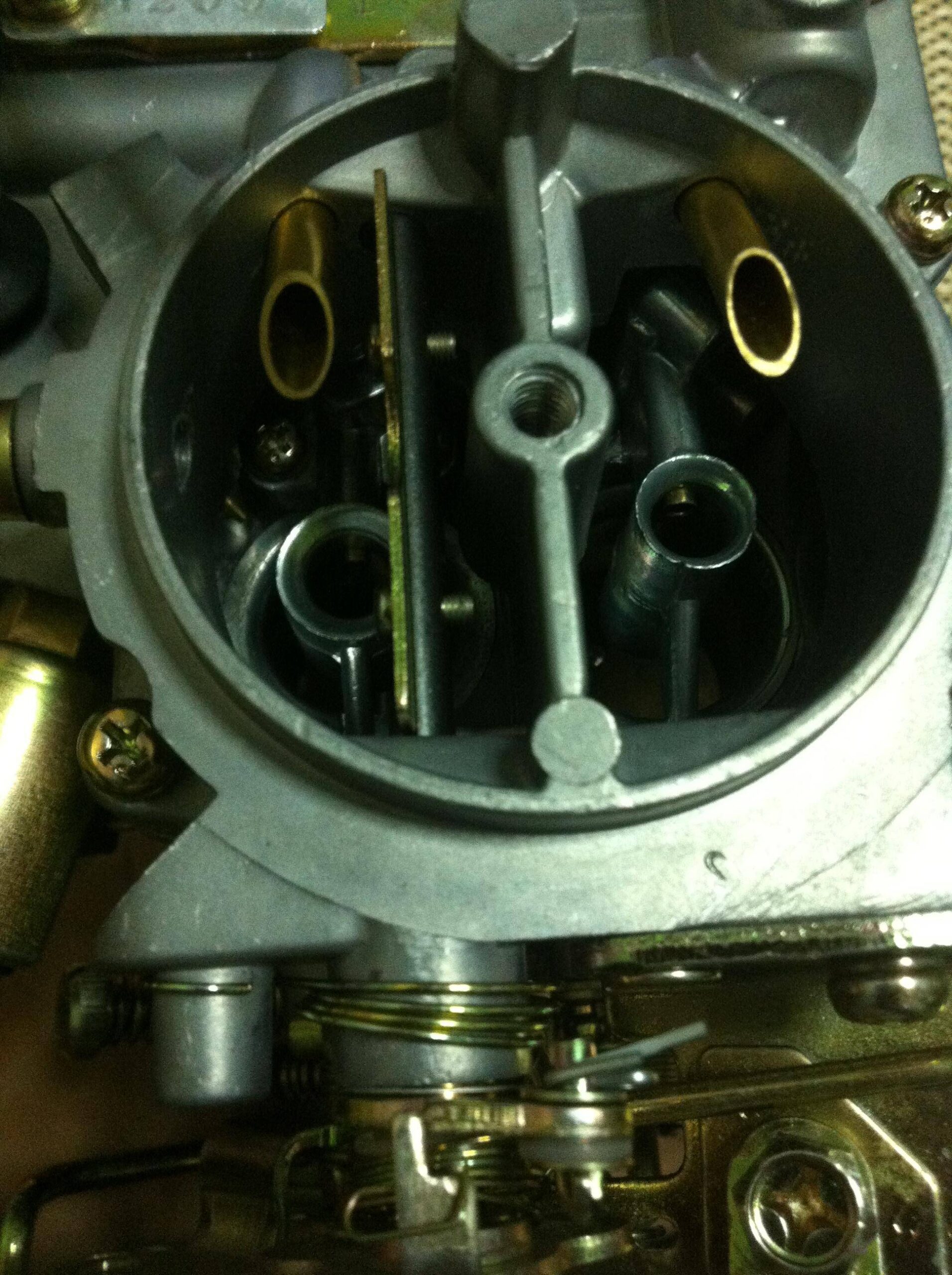 What is the role and responsibilities of the Carburetor How does a ...